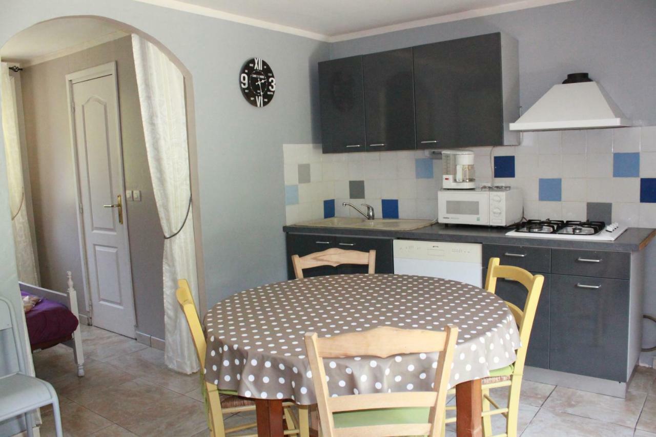 Belle Maison De Montagne Casteil Esterno foto