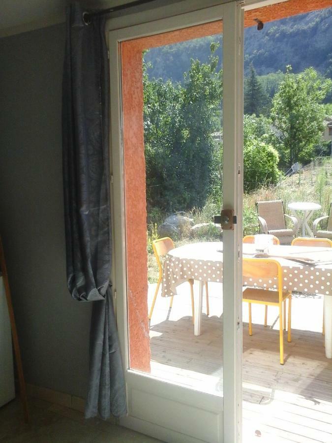 Belle Maison De Montagne Casteil Esterno foto